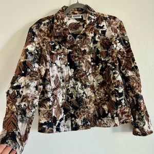 Vintage Chico’s Camouflage Denim Jacket with Embroidered Details Women’s Size 1